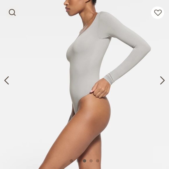 Skims Essential Scoop Neck Longsleeve Bodysuit Smoke Grey Neutral Large L/XL - Picture 2 of 11